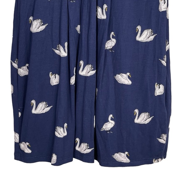 Boden Dress 6 Swan Novelty Print V Neck Teacher Modest Stretch Jersey Fit Flare - Picture 9 of 11